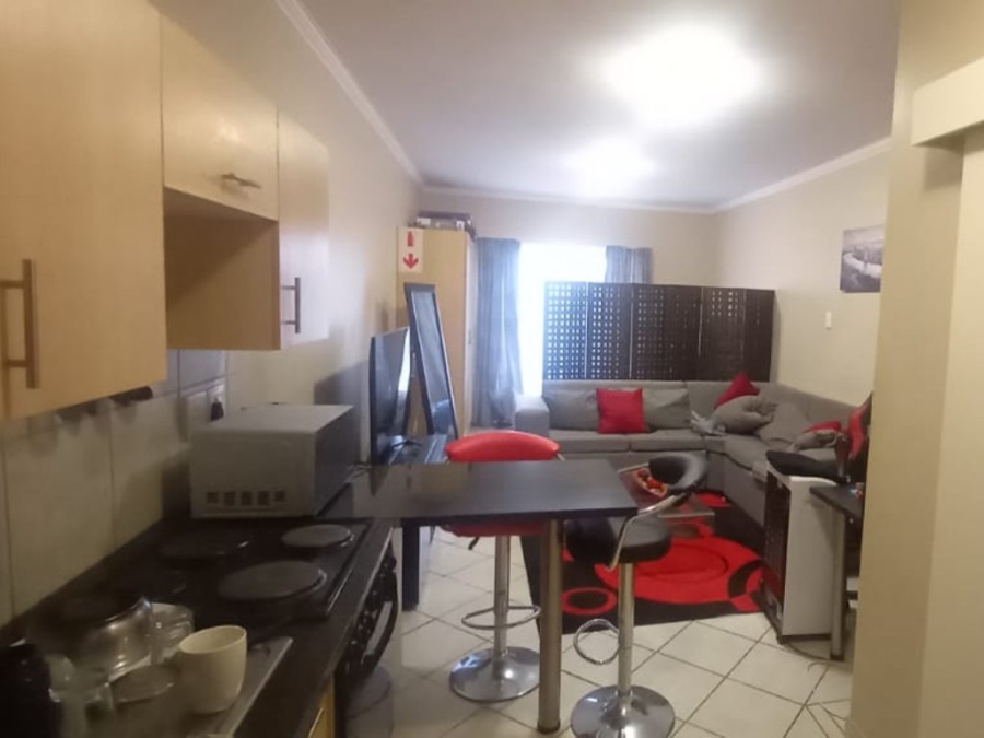 1 Bedroom Property for Sale in Vredenhof Sh Free State